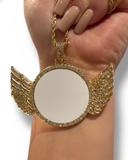 Large Round Rhinestone with Wings Necklace