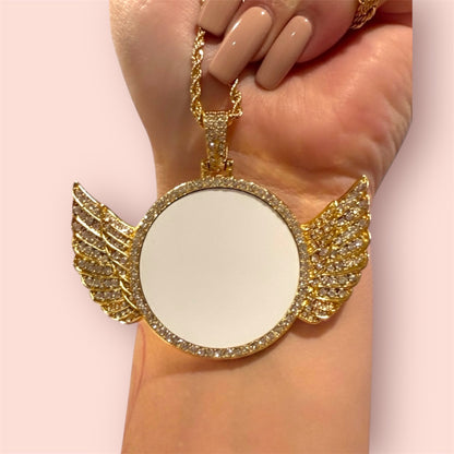 Large Round Rhinestone with Wings Necklace