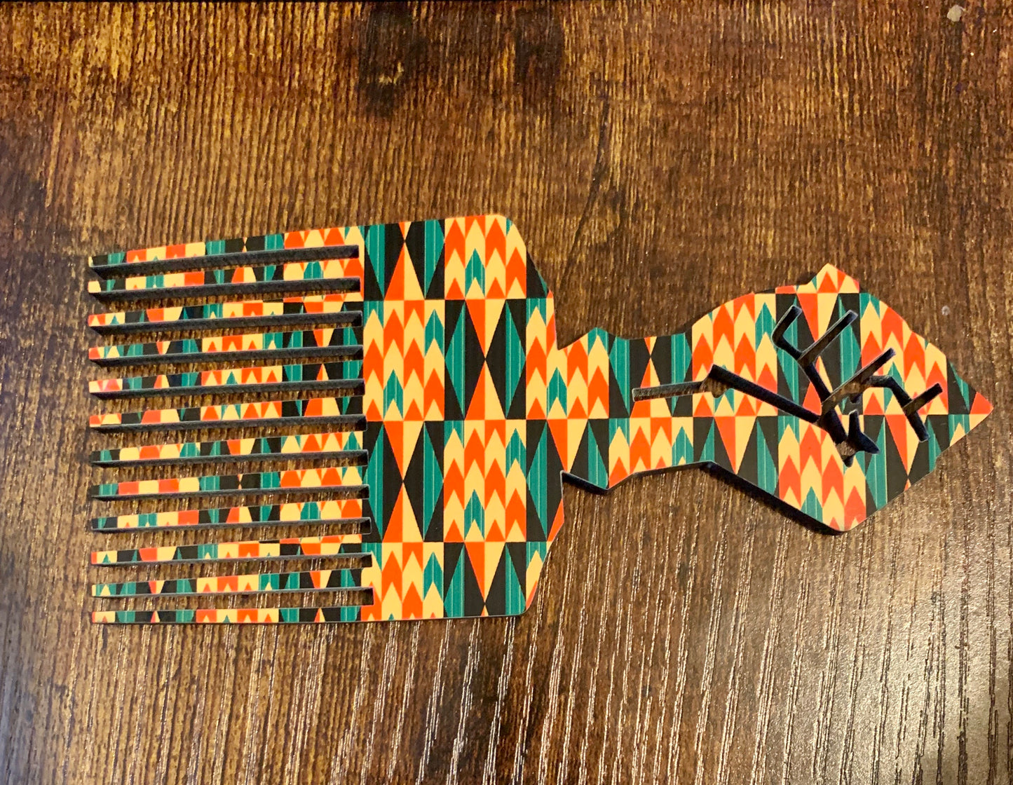 Empowering Comb
