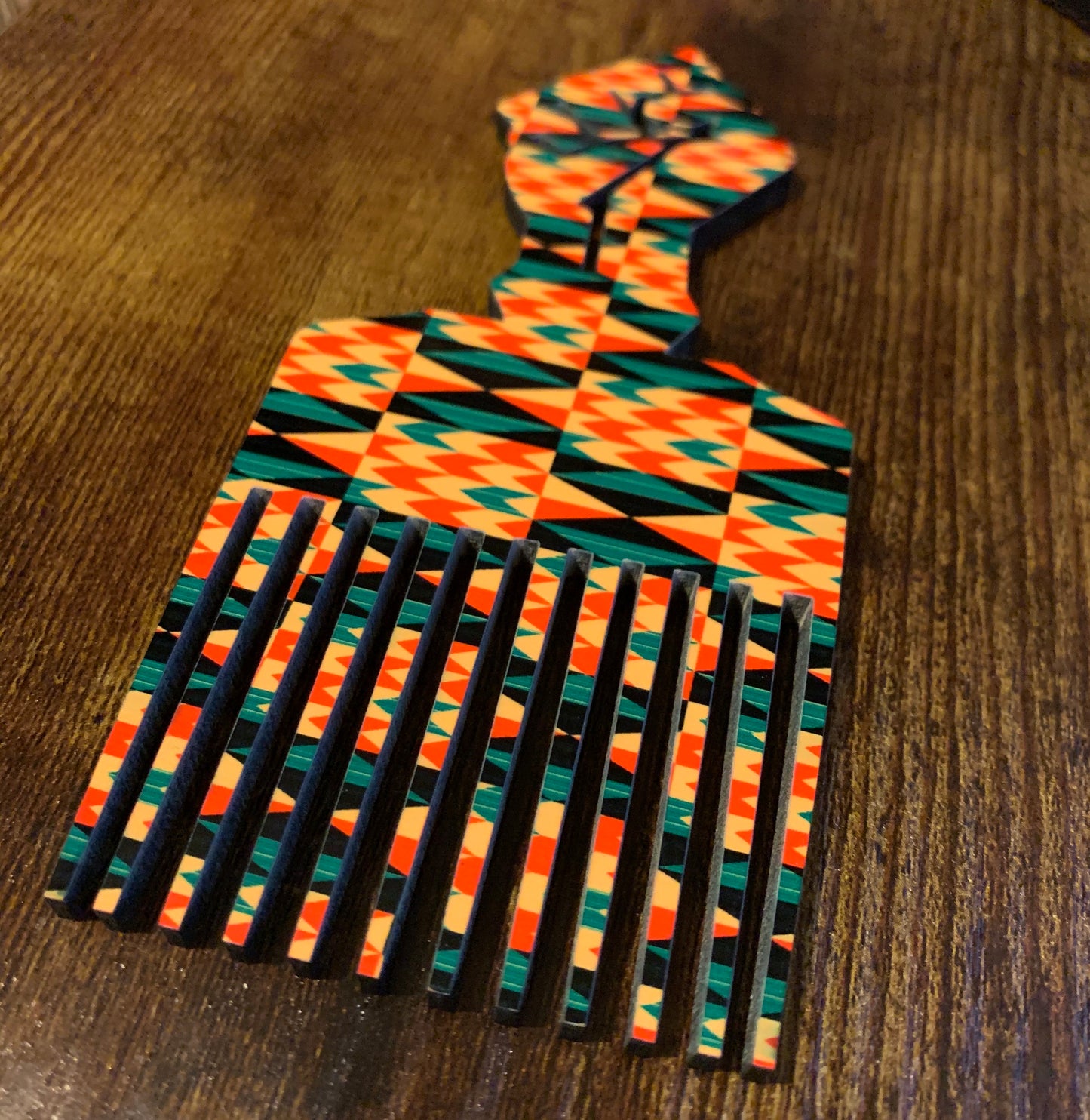 Empowering Comb