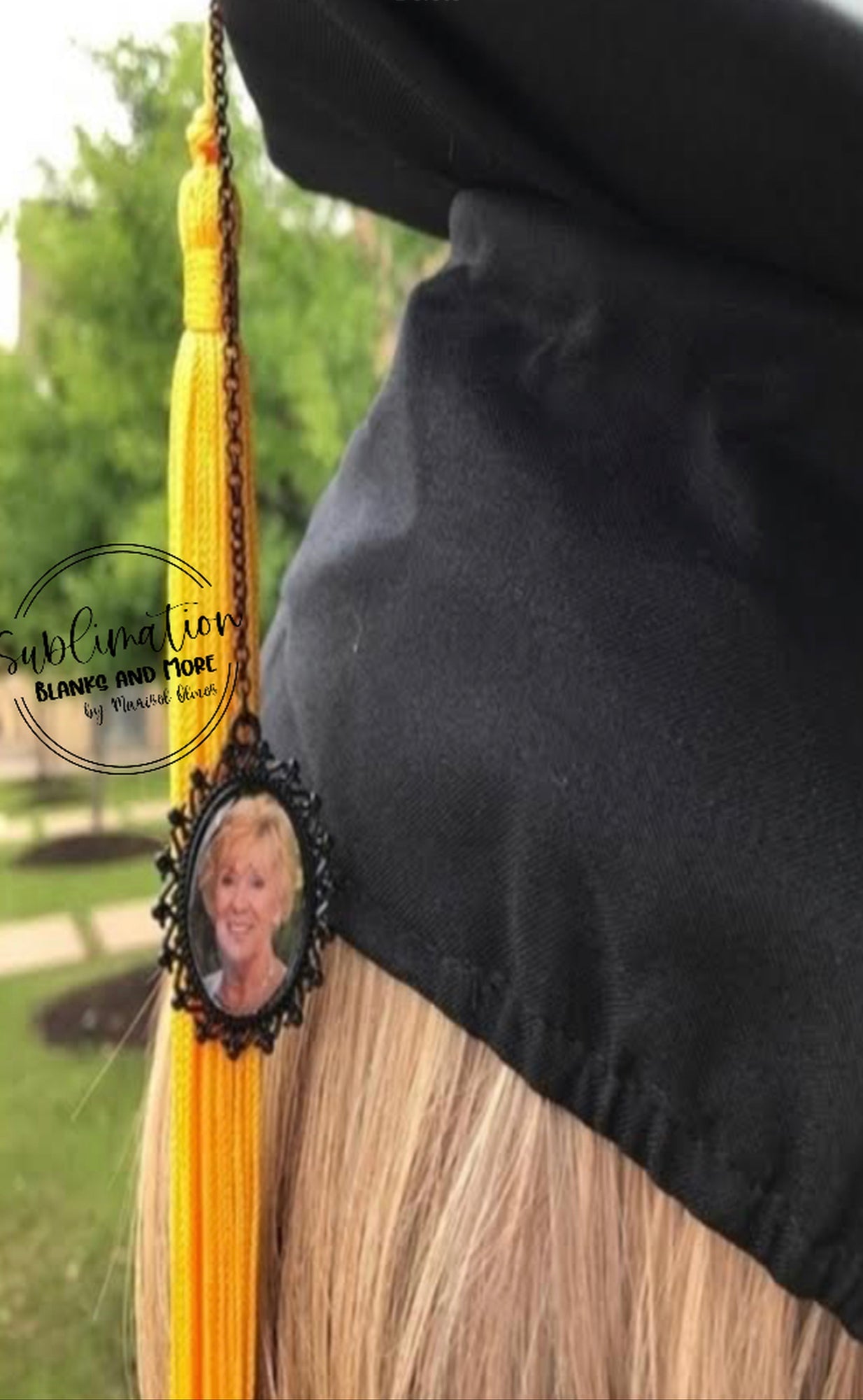 Grad Tassel Charm with Chain