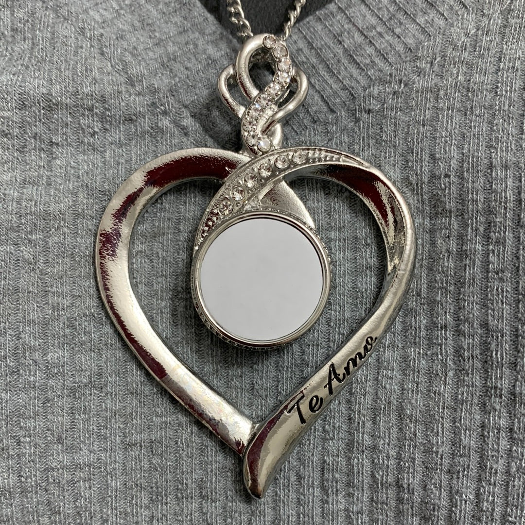 Blank Te Amo Heart Necklace