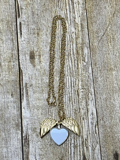 Wings Heart Locket (Golden)